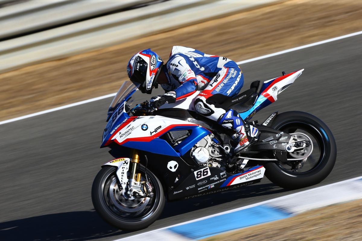 PICS: New Yamaha R1 makes WSBK test debut
