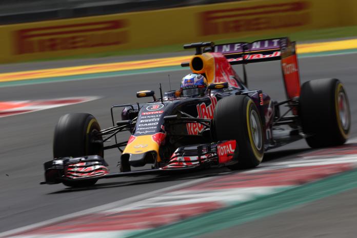 Kvyat Red Bull seat not under threat - Horner