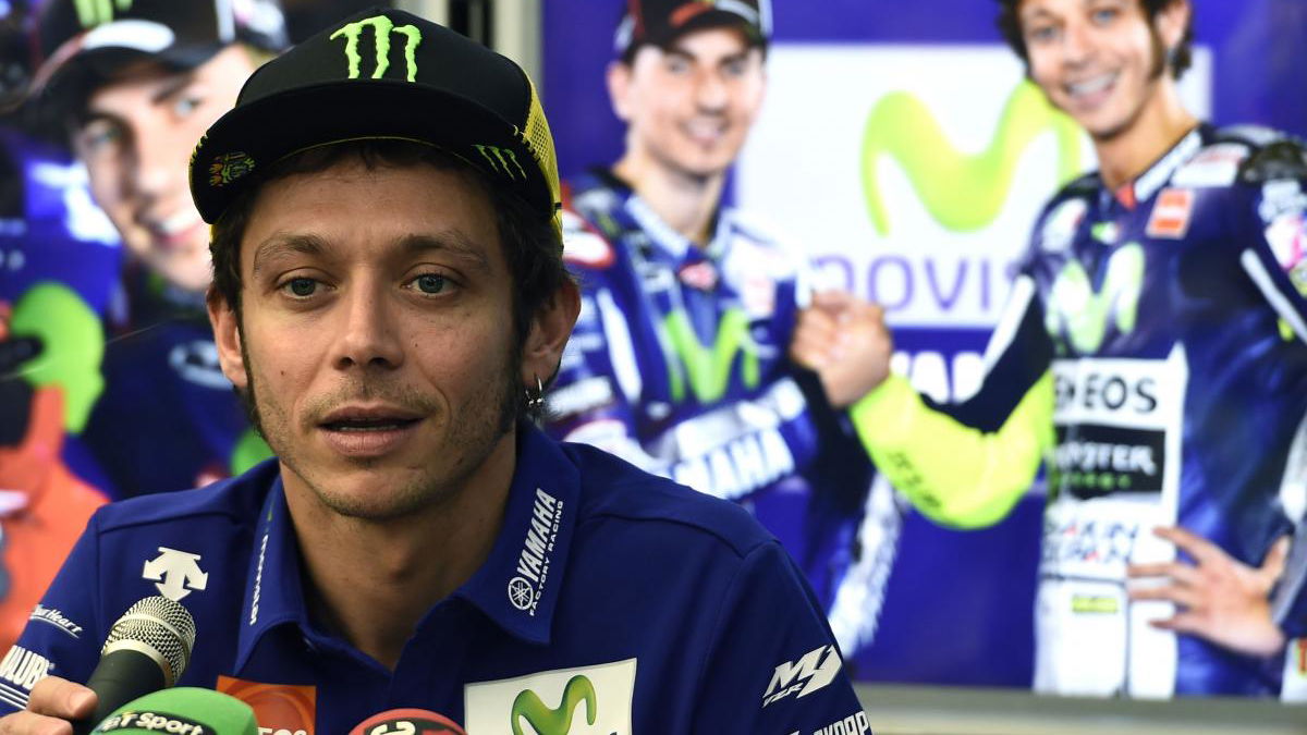 Rossi: I regret pushing Marquez wide