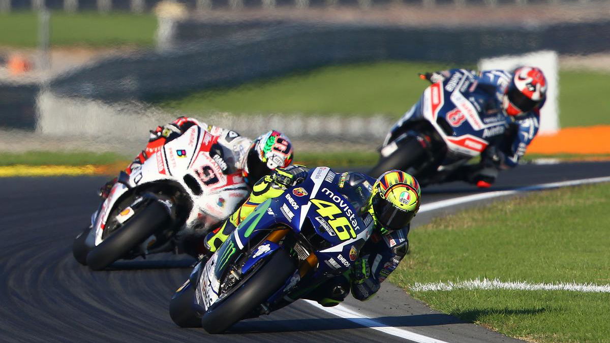 Rossi: Yamaha 'bit more in trouble' with Michelin