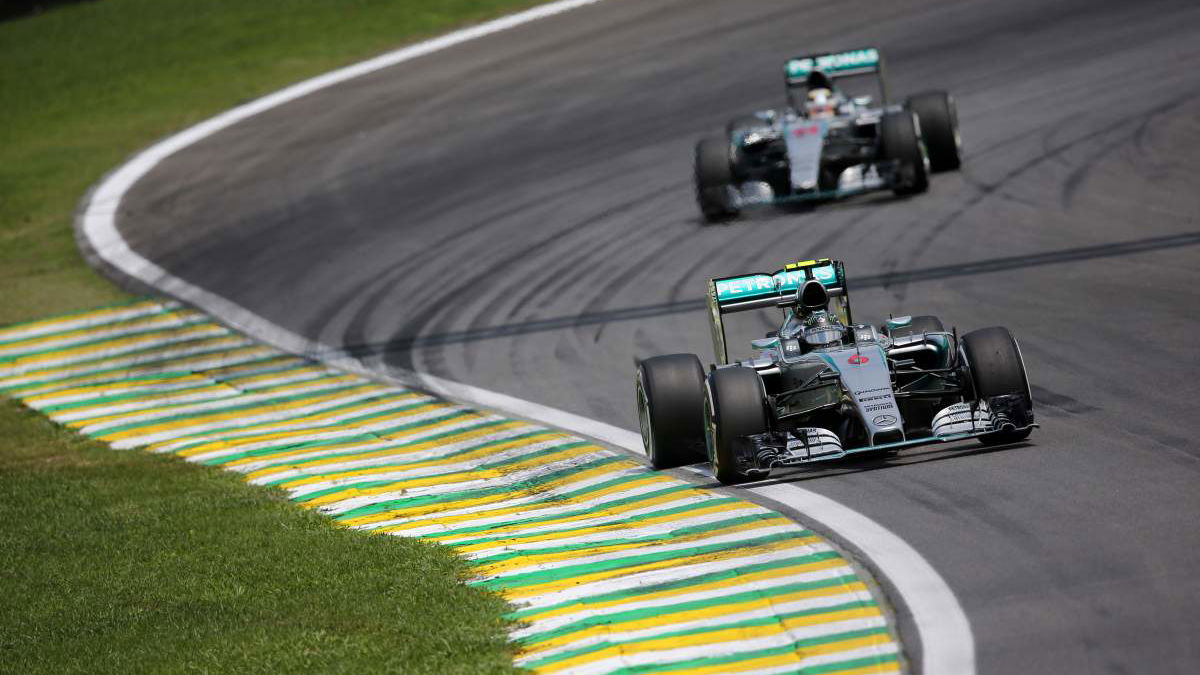 Rosberg refutes Hamilton car 'change' claim
