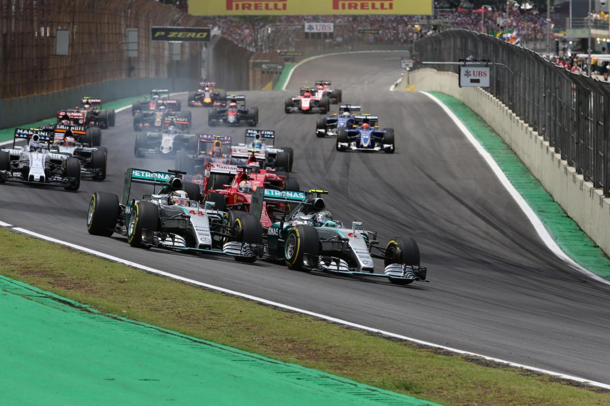 'Zero rhythm' as Hamilton takes blame for crash