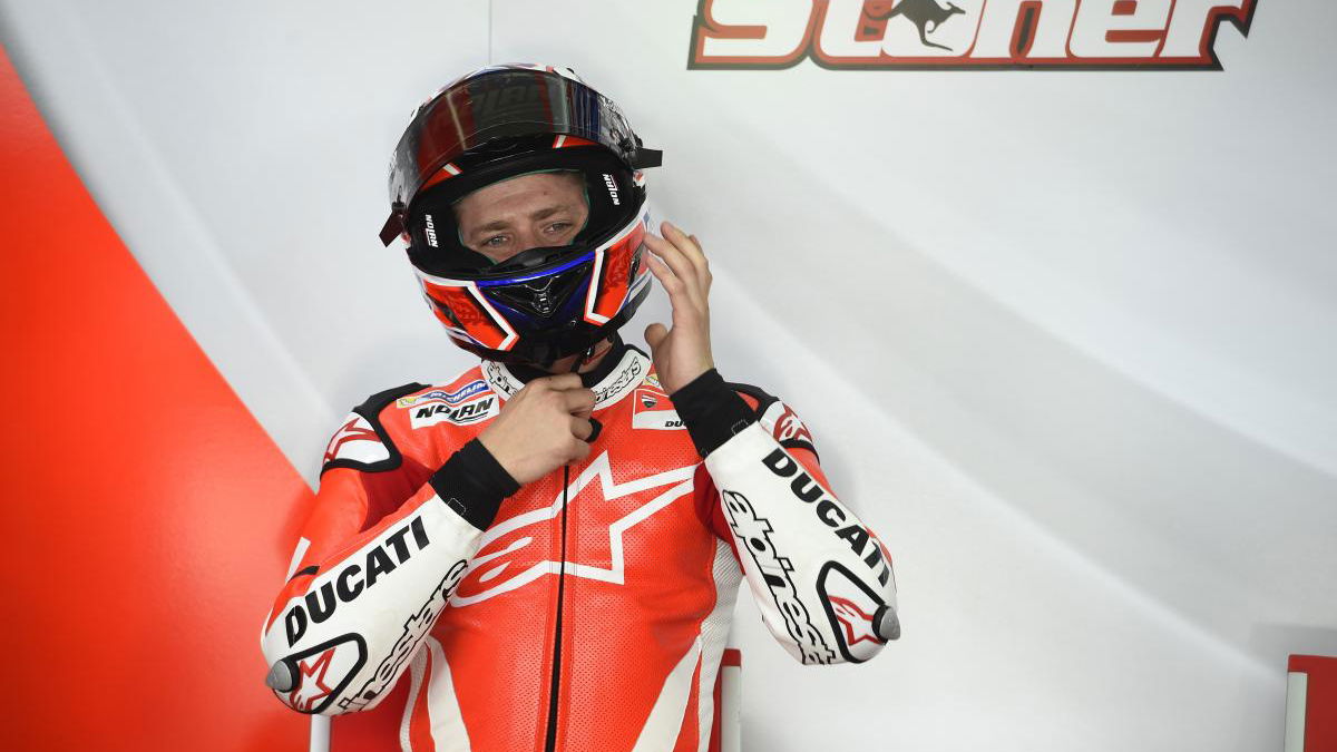 Stoner may test Ducati Panigale, tips Davies for title