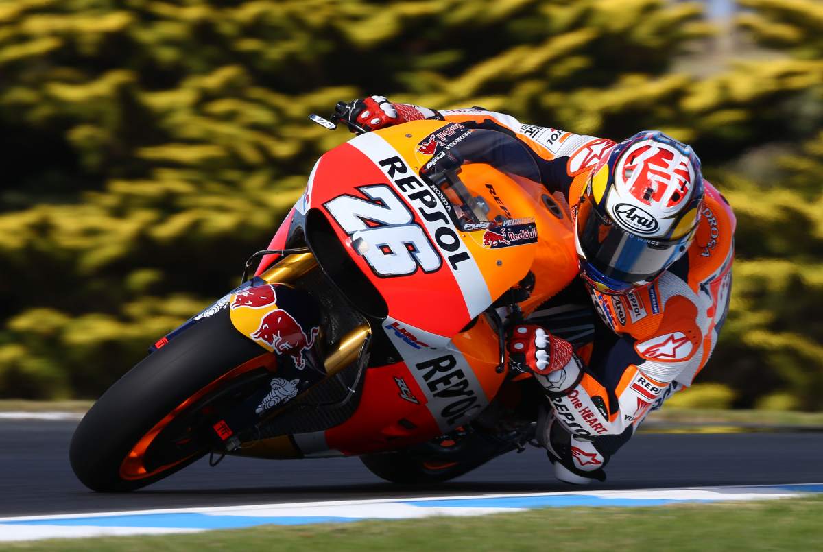 Valentino Rossi: I will race '2015' Yamaha