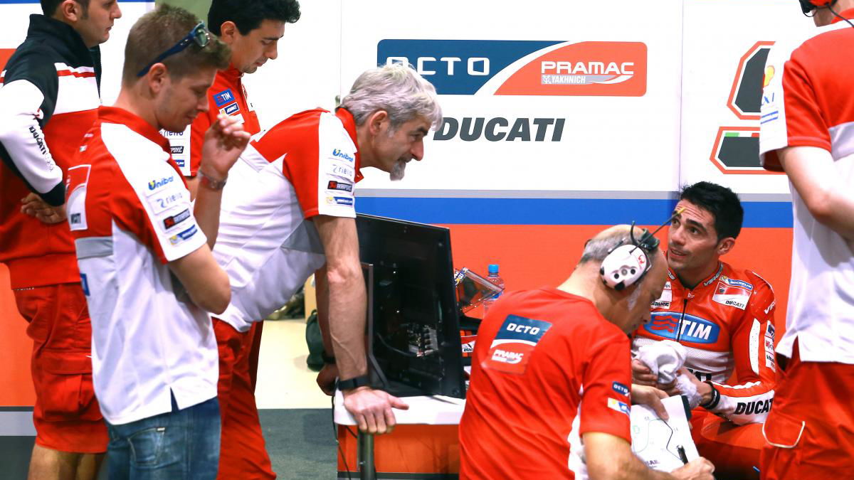 Pirro to debut 2017 Ducati