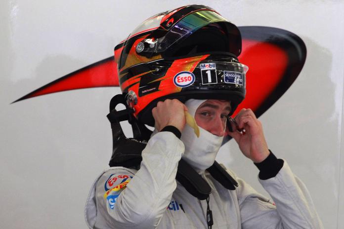 Alonso reveals collapsed lung, rib fractures