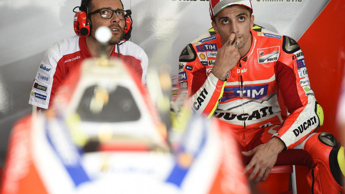 Iannone punished for Dovizioso take down