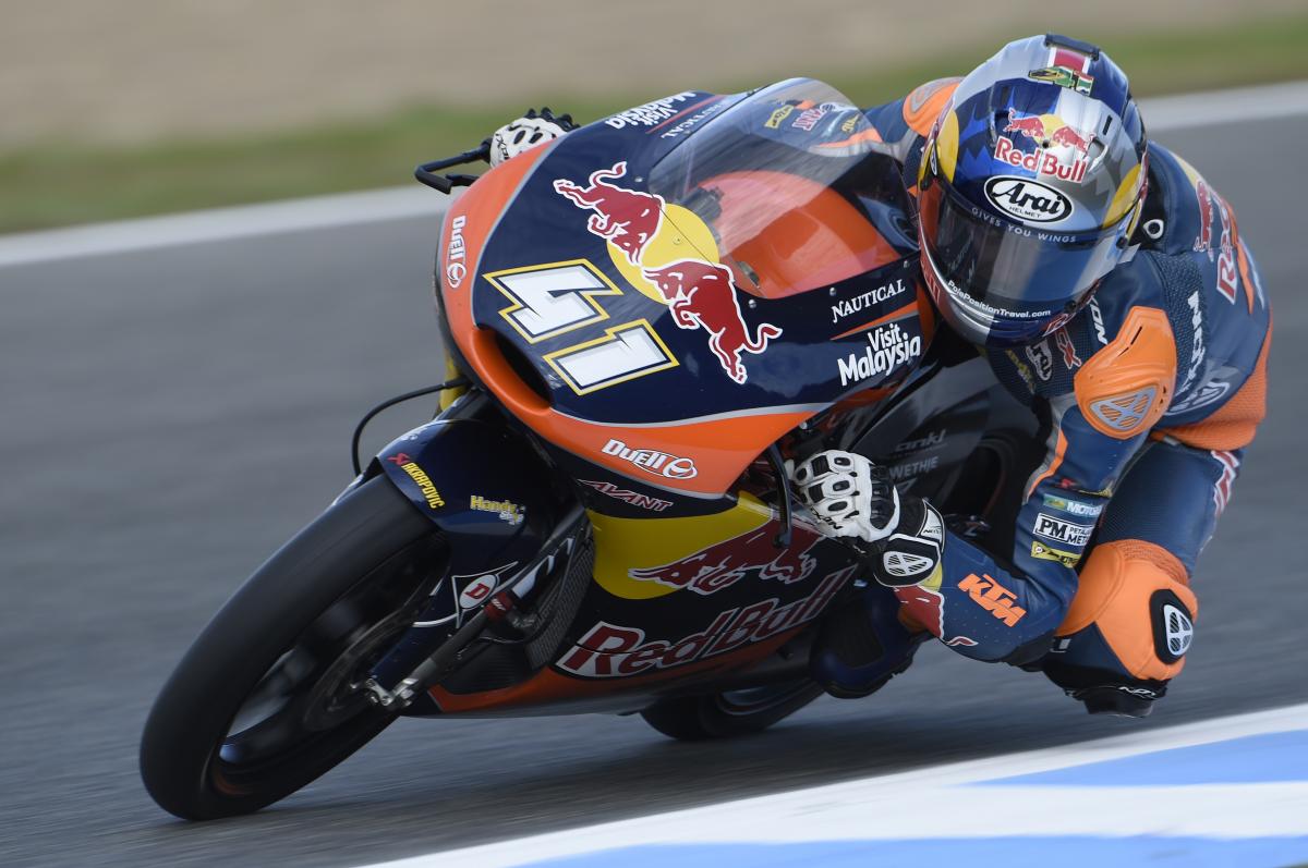 Moto3: Incredible Binder last to first for debut win!