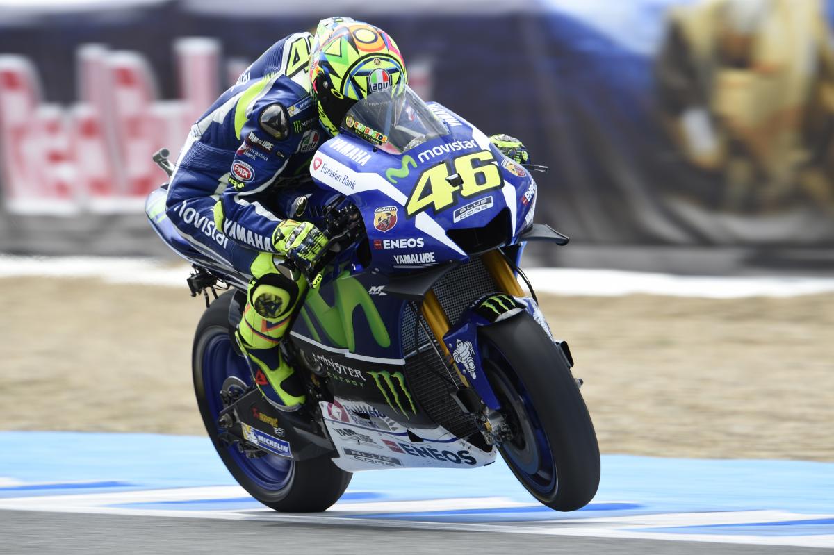 Valentino Rossi storms to pole at Jerez