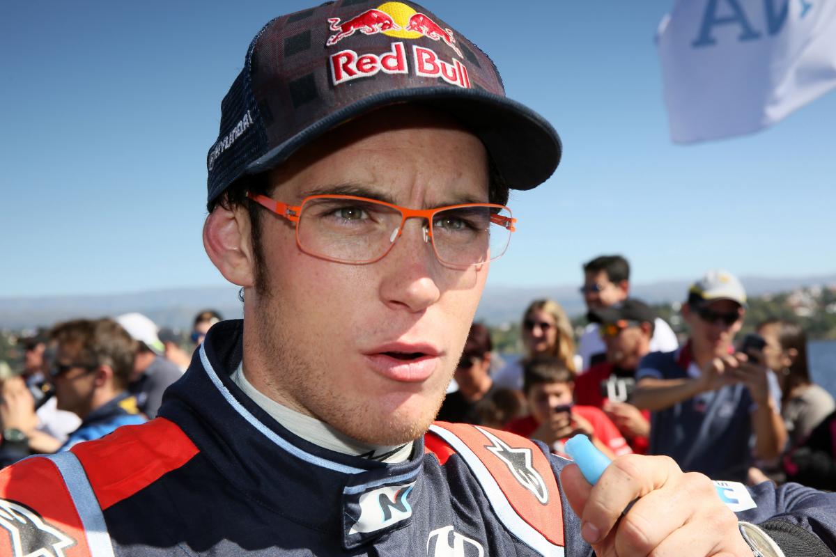 Citroen pair scamper through Rally Poland