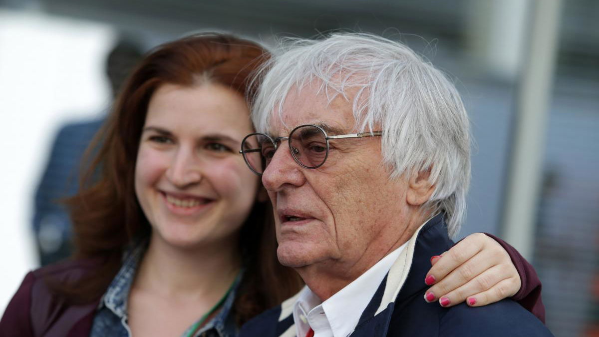 How Ecclestone helped prevent Hamilton grid penalty...