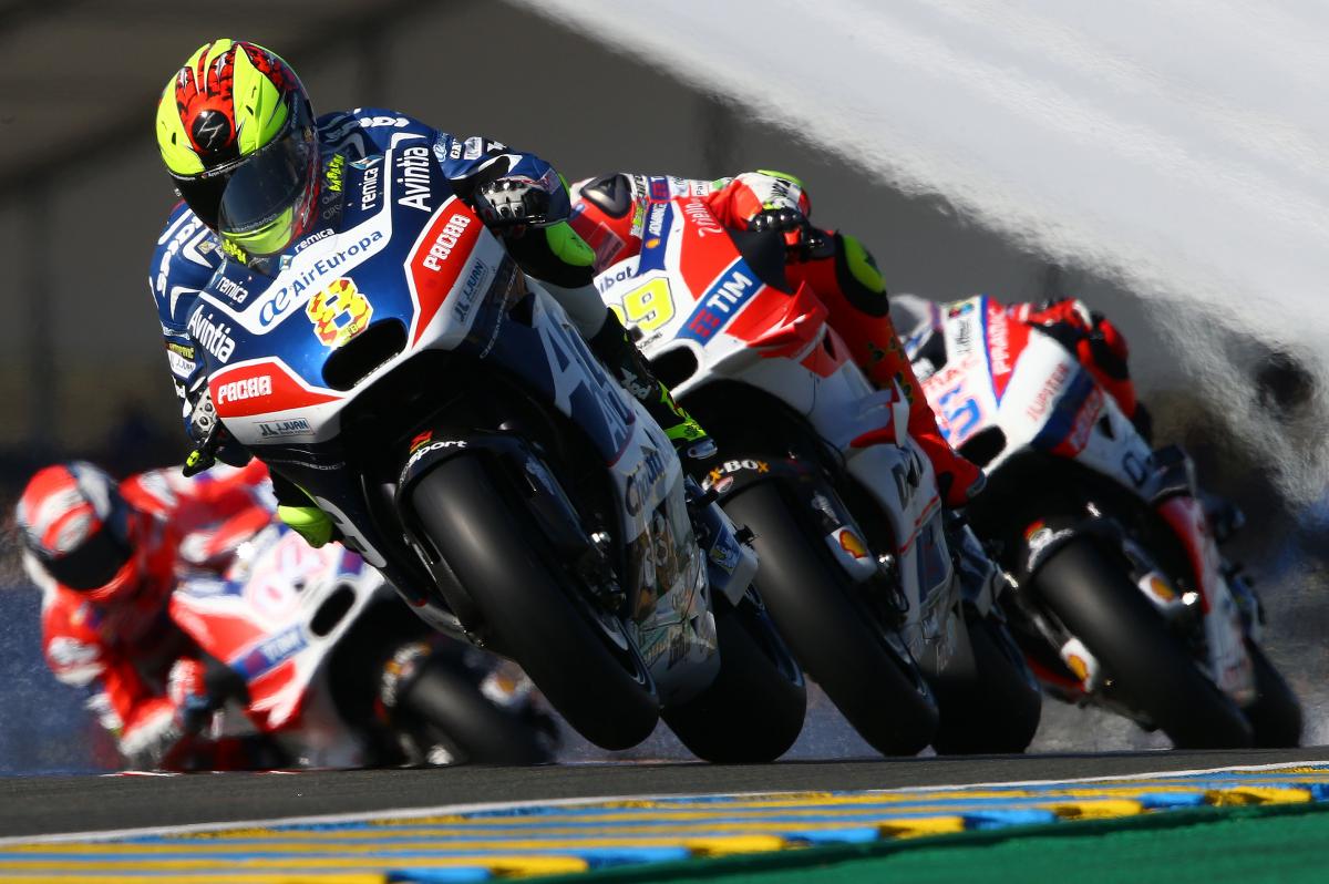 Pirro to debut 2017 Ducati