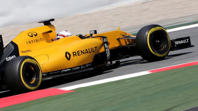 Magnussen: Red Bull pace highlights our deficiencies