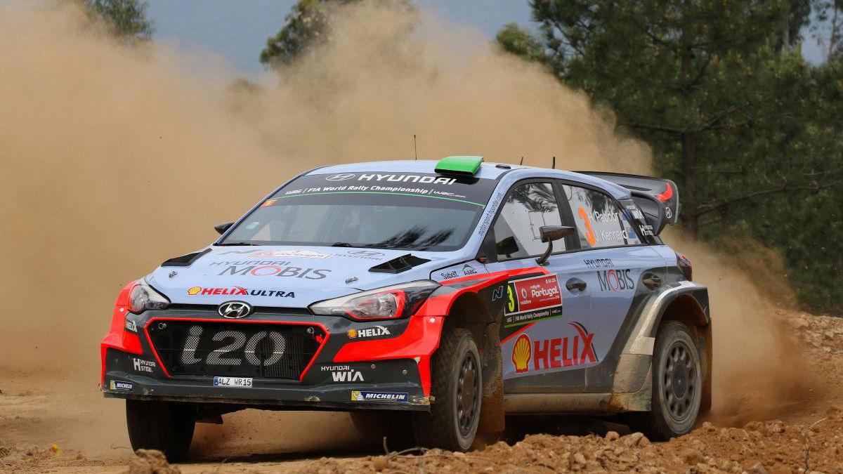 Fiery exit for Paddon in Portugal