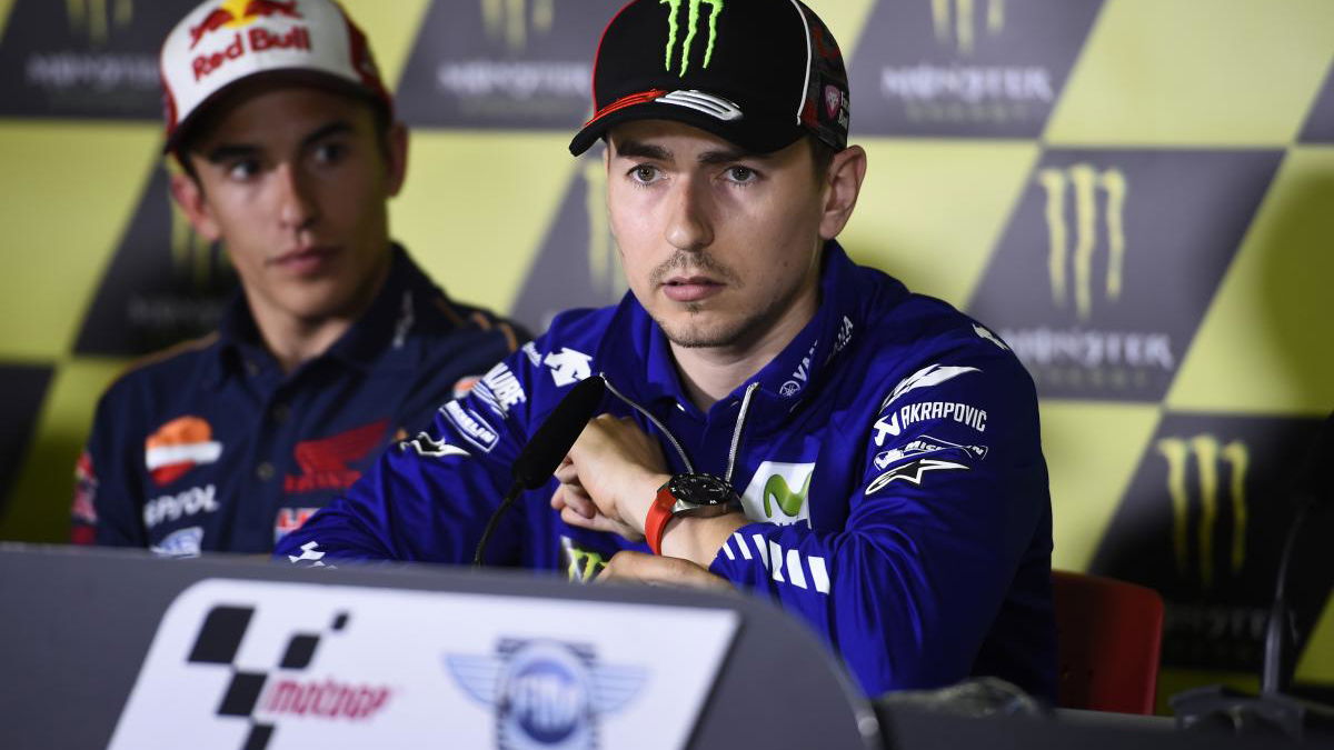 Lorenzo, Marquez disagree over track changes
