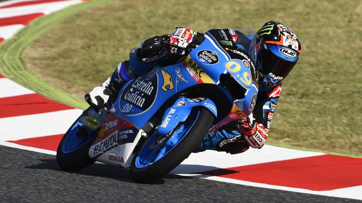 Moto3: Navarro takes first win in front of home crowd