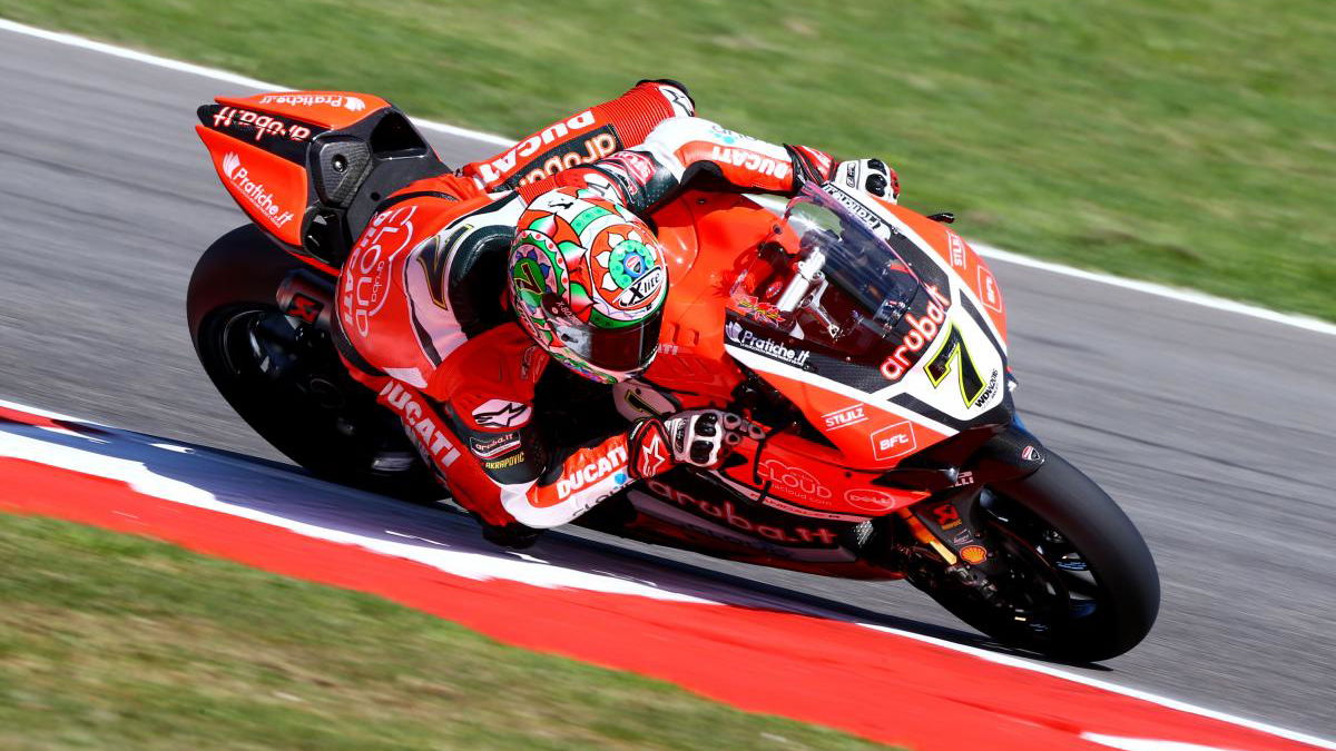 Davies: Race one pace 