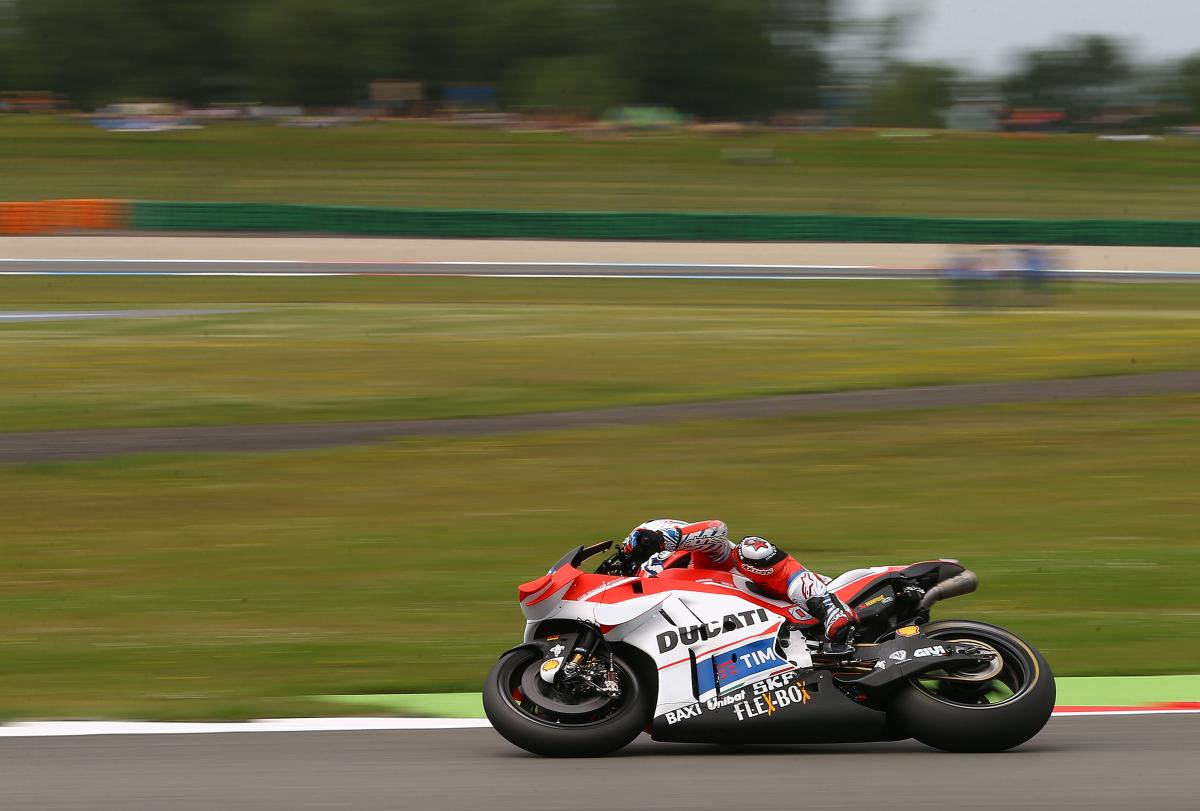 VIDEO: Huge save by Marc Marquez at Assen