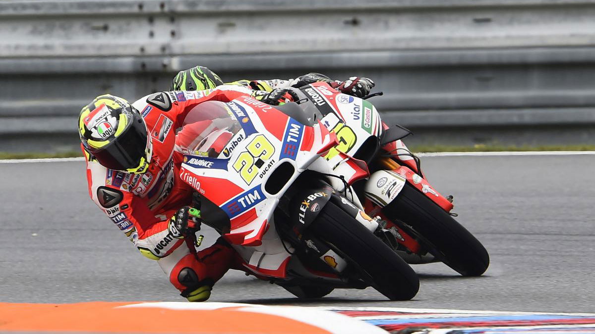 Iannone disappointed as front tyre wilts at Brno