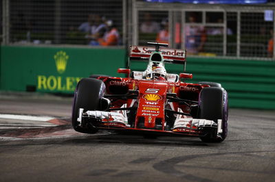 Going around on 3 wheels doesn't work - Vettel