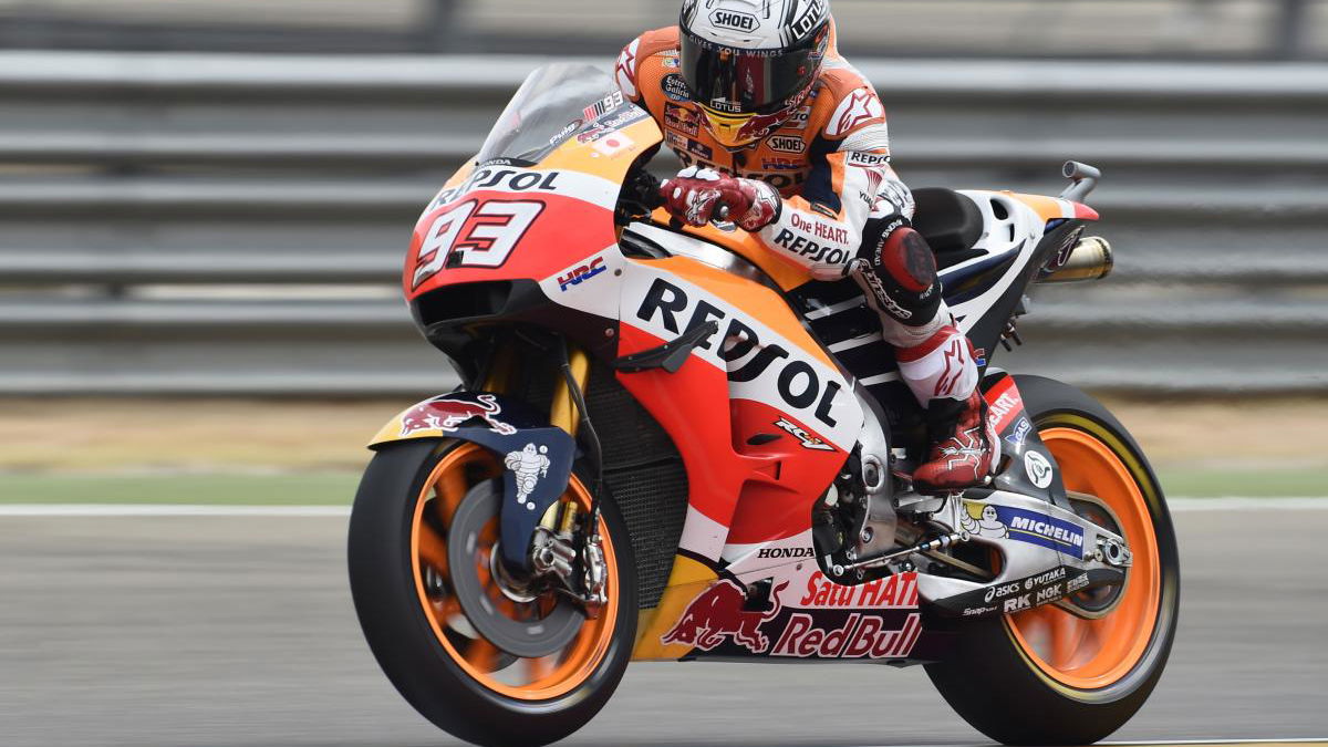 Carnage in MotoGP FP3 at Aragon