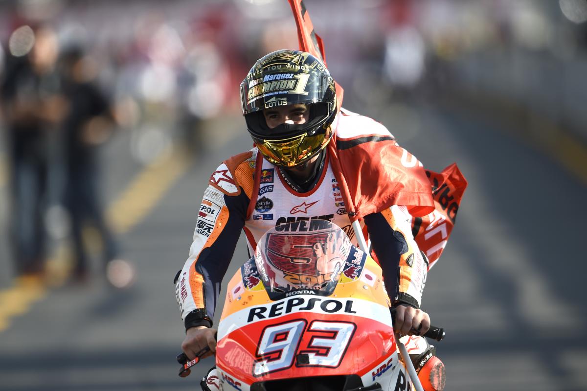 Rossi on pole as Marquez fluffs lines