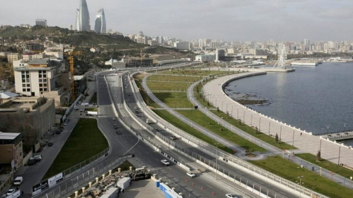 Kate Walker: Baku life, Baku reality