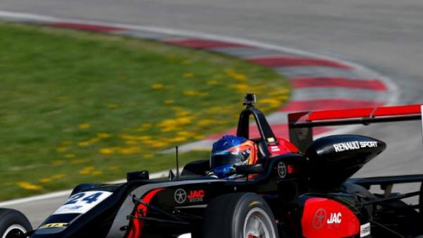 Euro F3: Renault F3 return delayed