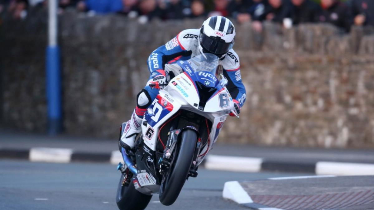 TT 2015: William Dunlop ruled out after practice spill