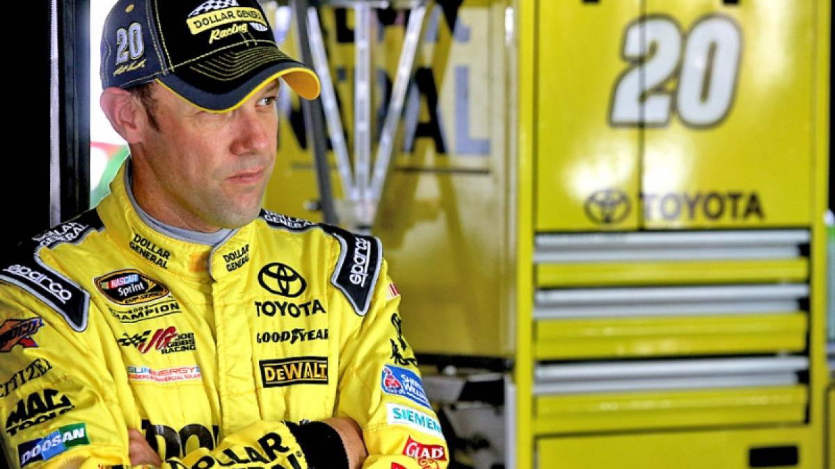 Kenseth suspended for Logano retaliation