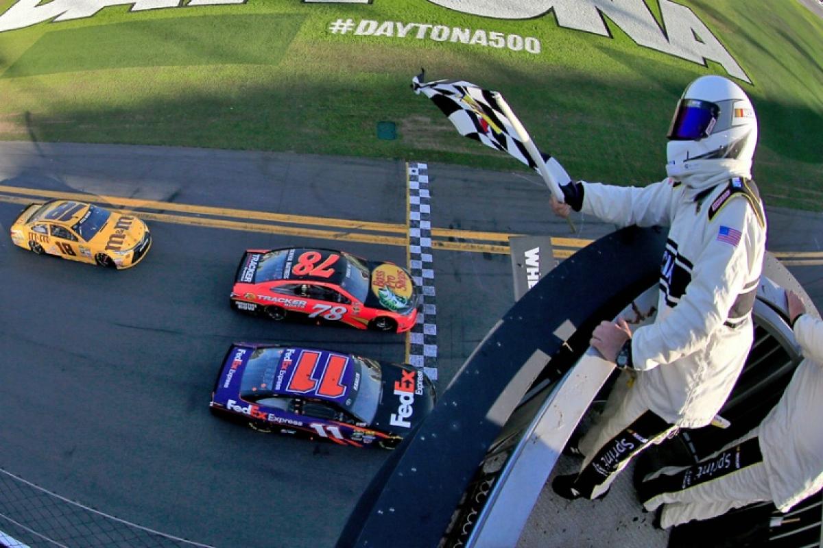 Phoenix: Sprint Cup Saturday practice results