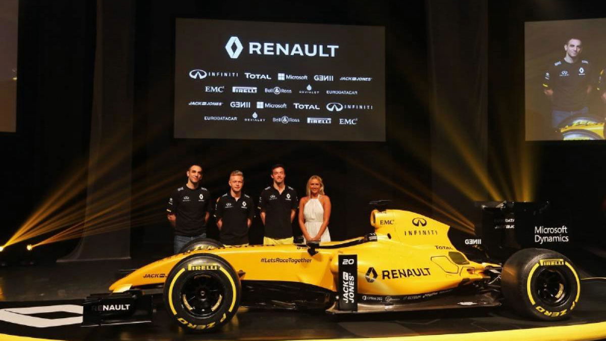 Renault unveils livery on eve of F1 comeback