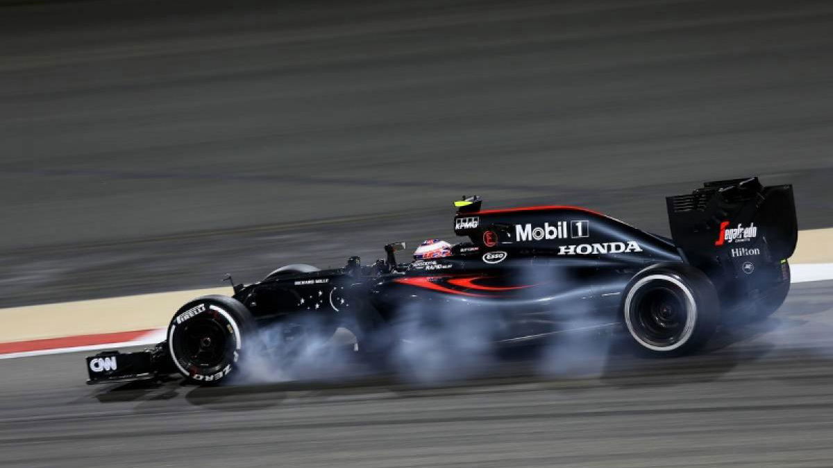 Button targets Q3 after McLaren upturn in pace