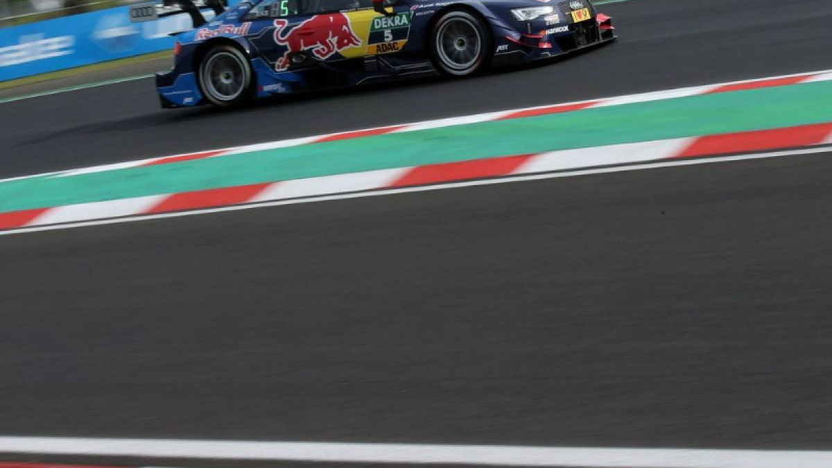 Ekstrom wins after Wittmann and Mortara collide