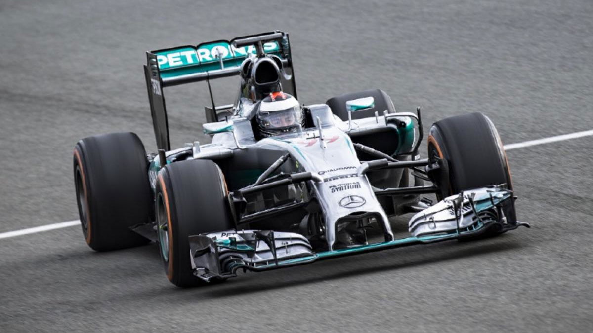 'Dream come true' - Lorenzo drives F1 Mercedes