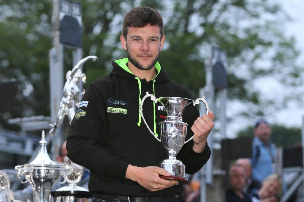 TT 2017: Cummins in Padgetts Honda deal