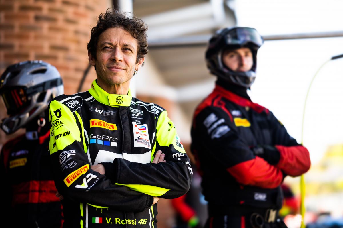 valentino rossi live streaming