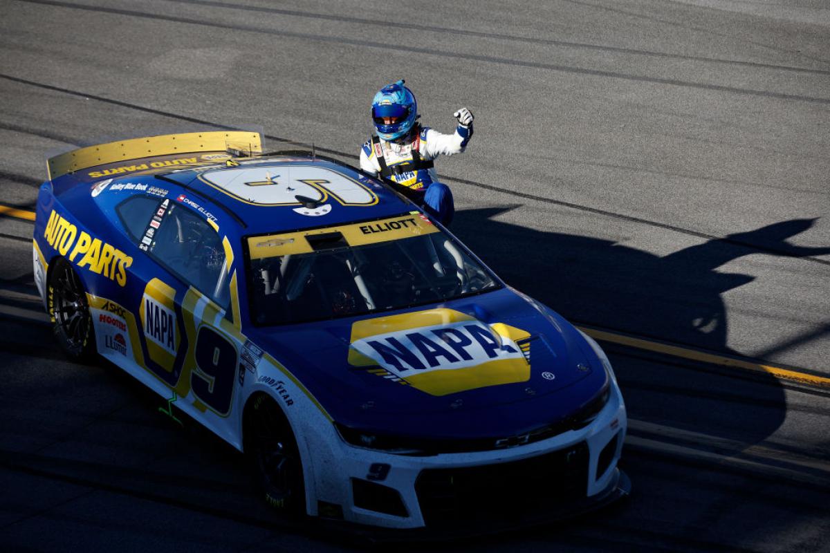 Chase Elliott wreck at Daytona road course