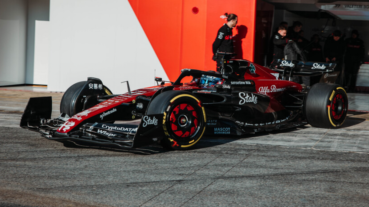 F1 22 Adds Alfa Romeo F1 Team 2023 C43 Car, Play List on March 2