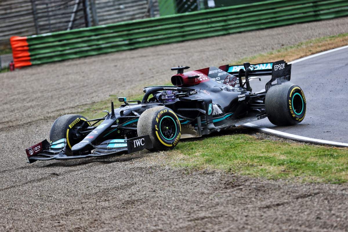 Hamilton: Crazy how Mercedes F1 car swings from track to track