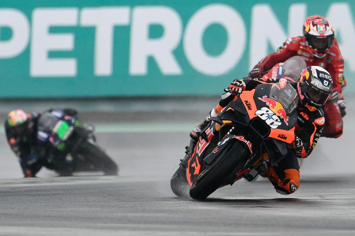 Miguel Oliveria dominates Indonesian MotoGP to claim 1st-ever Mandalika win MotoGP News