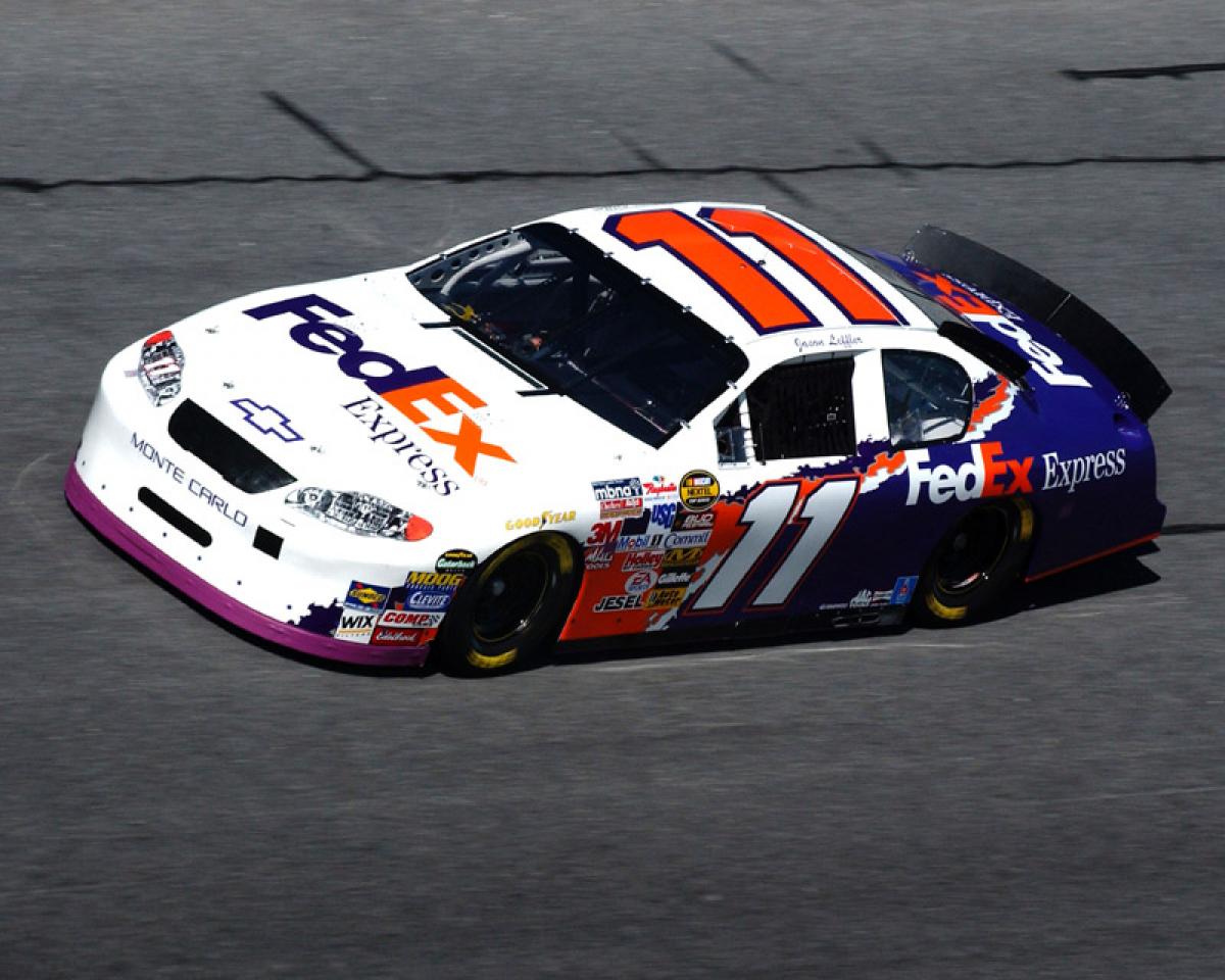 Hamlin gets FedEx ride for 2006. | NASCAR | News | Crash