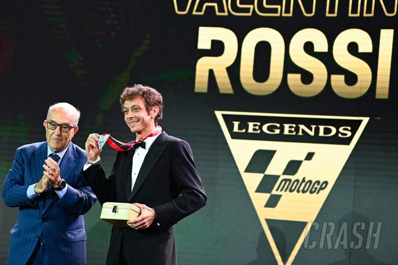 Valentino Rossi Dinobatkan sebagai Legenda MotoGP di FIM Awards