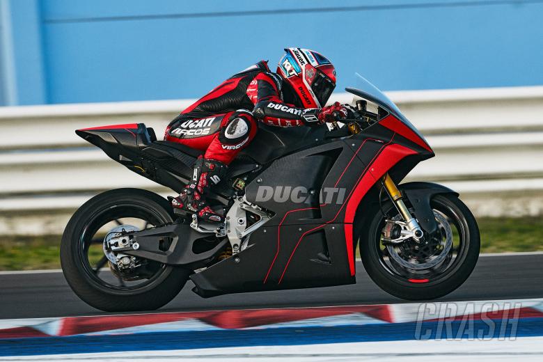 Jajal Prototype MotoE Ducati, Pirro Terkesan dengan Dua Hal ini