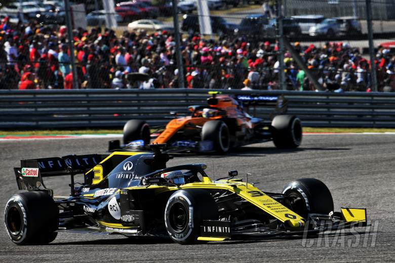 Ricciardo terpacu oleh performa GP AS Renault
