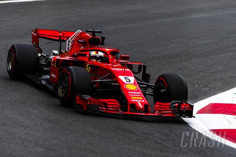 Vettel mengambil pole Baku F1 karena kesalahan telat merugikan Raikkonen