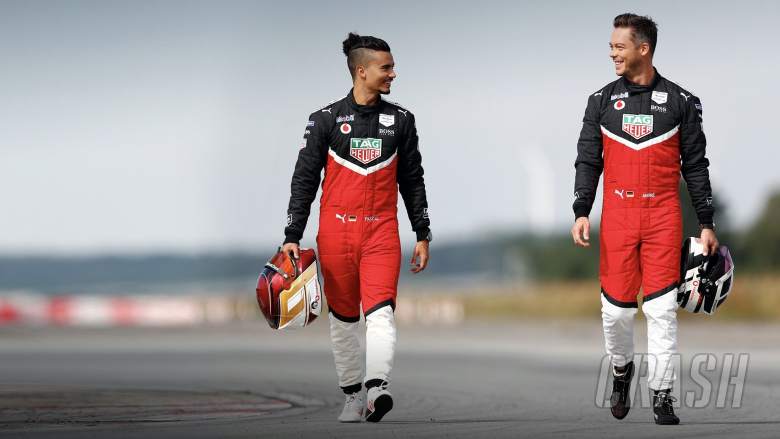 Porsche retains Lotterer & Wehrlein for 2022 Formula E season