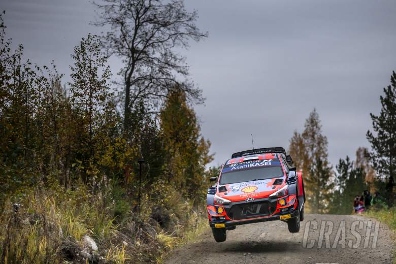 Katsuta spin hands Tanak early lead at Rally Finland