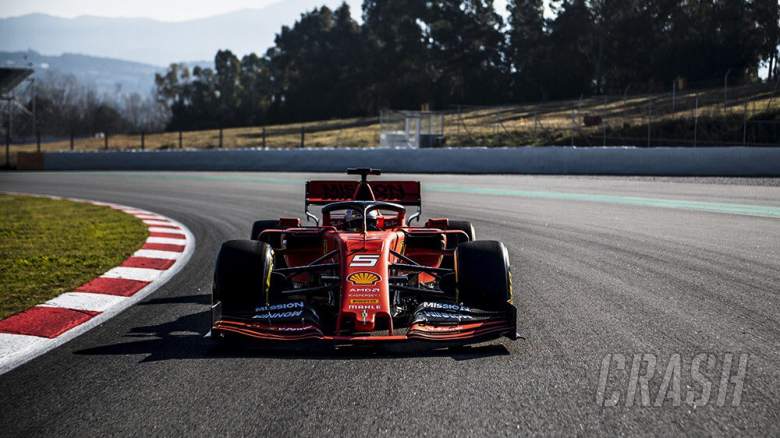 Ferrari's 2019 F1 car completes first track outing