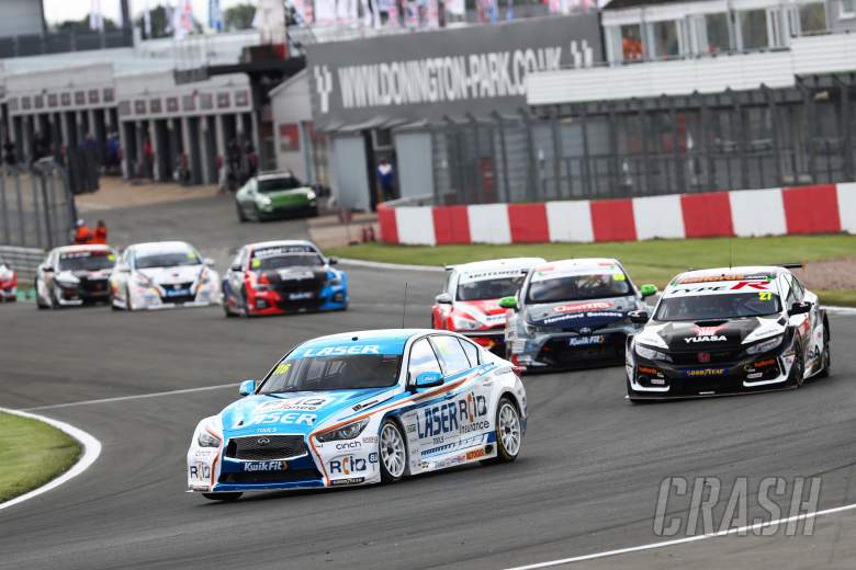 Sutton charges to maiden Infiniti BTCC win 